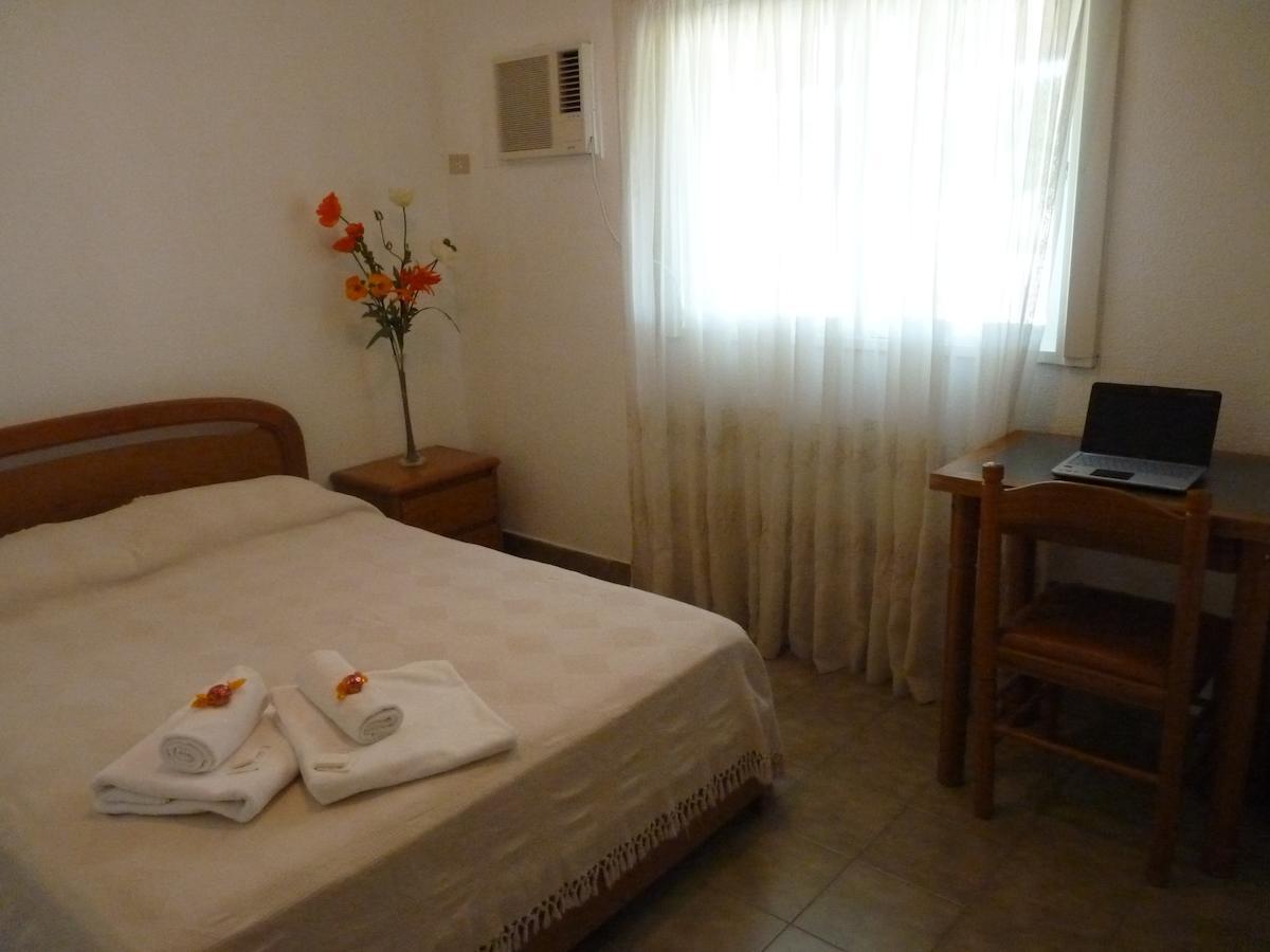 ריו קולורדו Hotel Quelu Leufu חדר תמונה