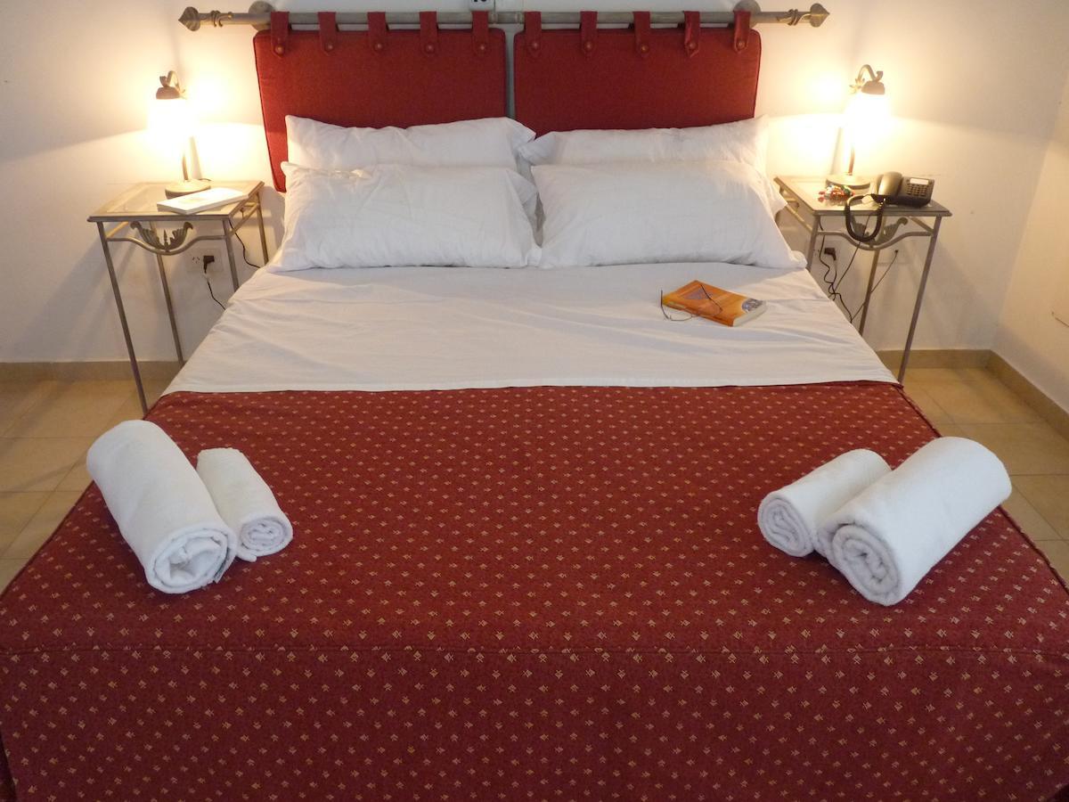 ריו קולורדו Hotel Quelu Leufu חדר תמונה